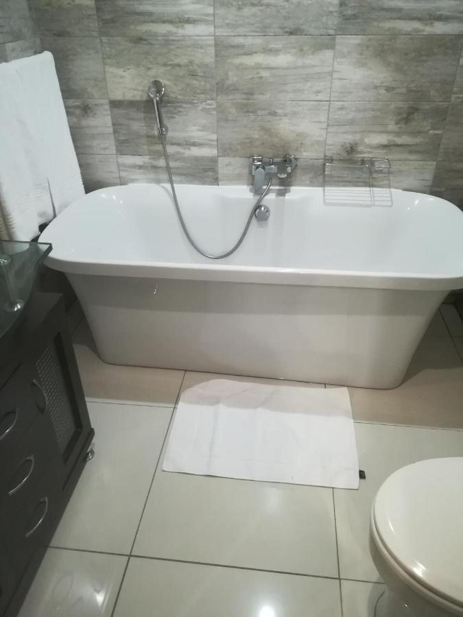 Garden Top Hotel جوهانسبورغ المظهر الخارجي الصورة